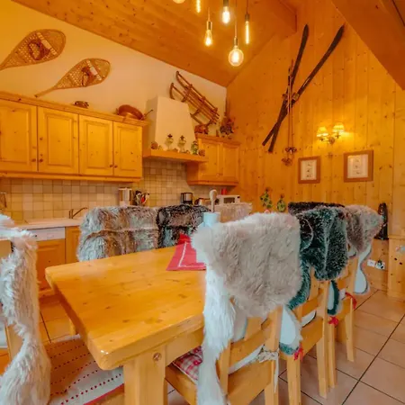 Domek alpejski Superbe Amitie - Jacuzzi Les Gets